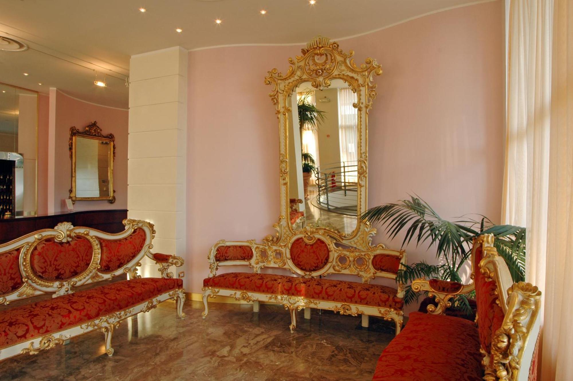 Reginna Palace Hotel Maiori Esterno foto